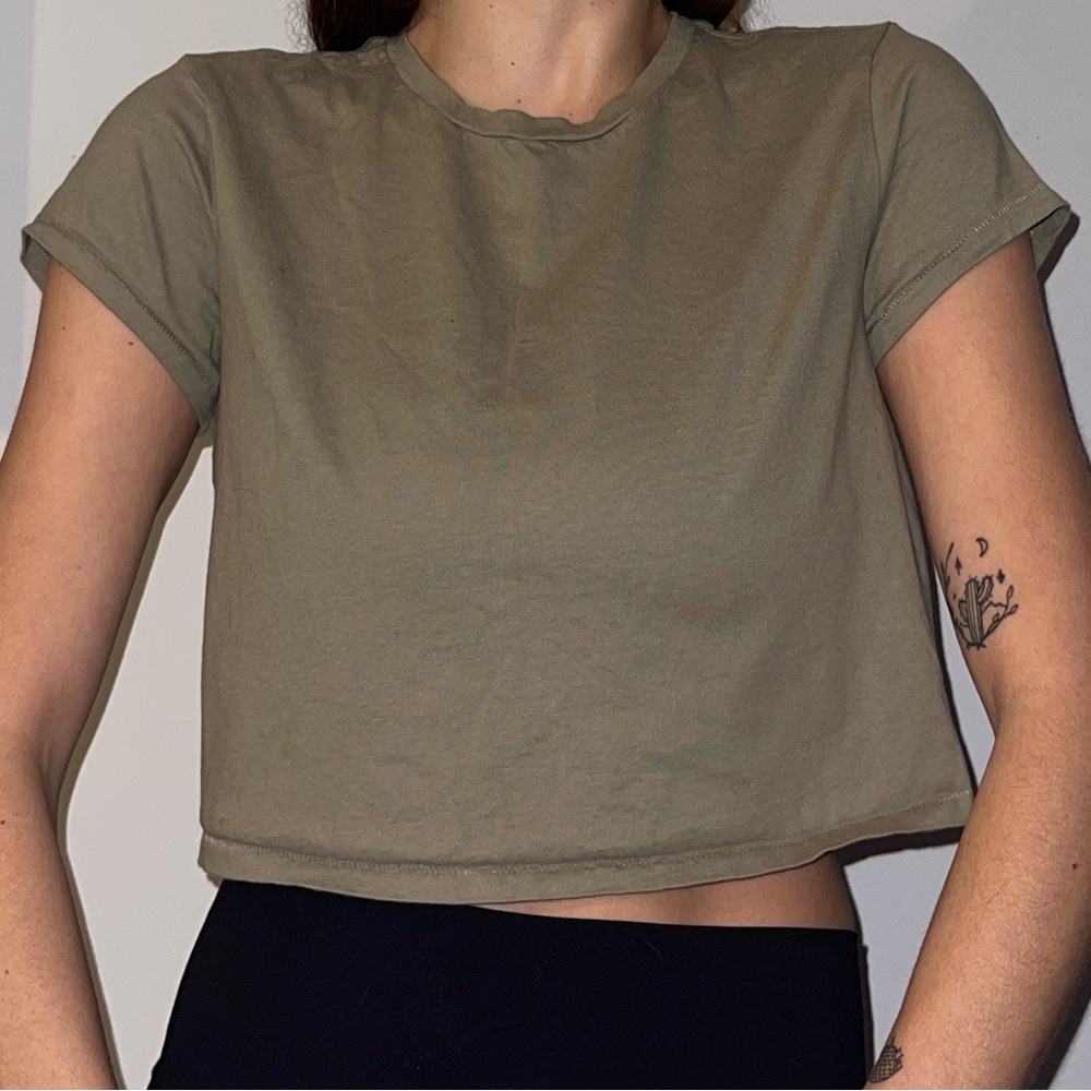 Green Cropped T-shirt